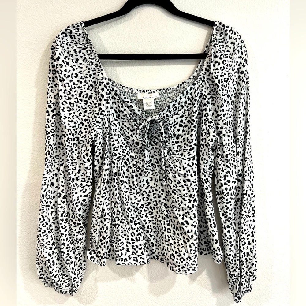 Cheetah long Sleeve Blouse